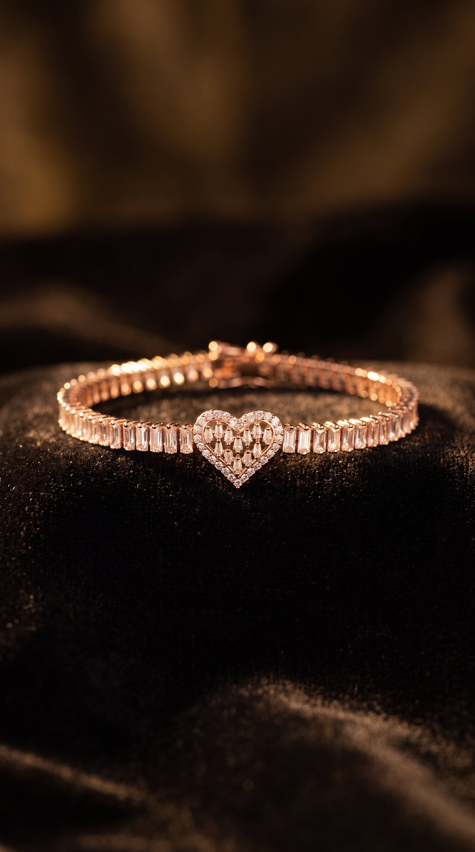 ❤️ Anti-Tarnish Heart Tennis Bracelet