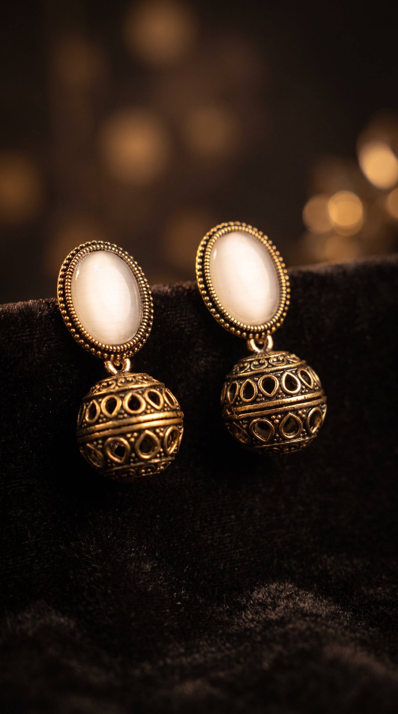 Ivory Pearl Jhumki Earrings