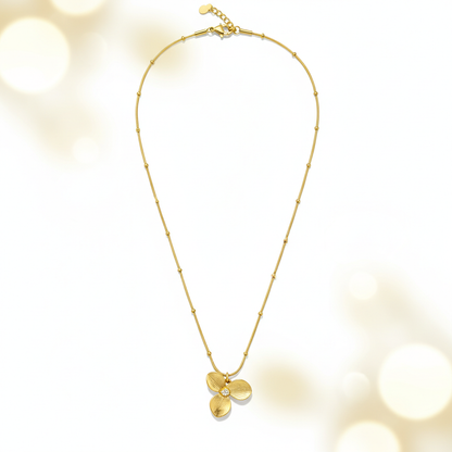 Golden Floral Pendant Necklace(ANTI TARNISH)